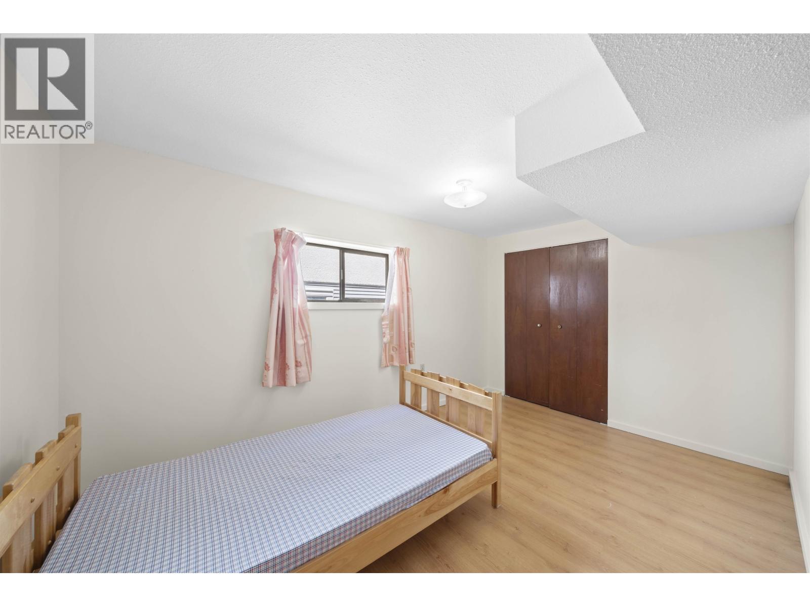 942 Nanaimo Street, Vancouver, British Columbia  V5L 4S9 - Photo 17 - R3159012
