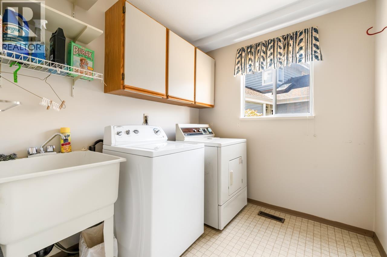 5811 Pearl Court, Richmond, British Columbia V7C 5E5 - Photo 29 - R3159013