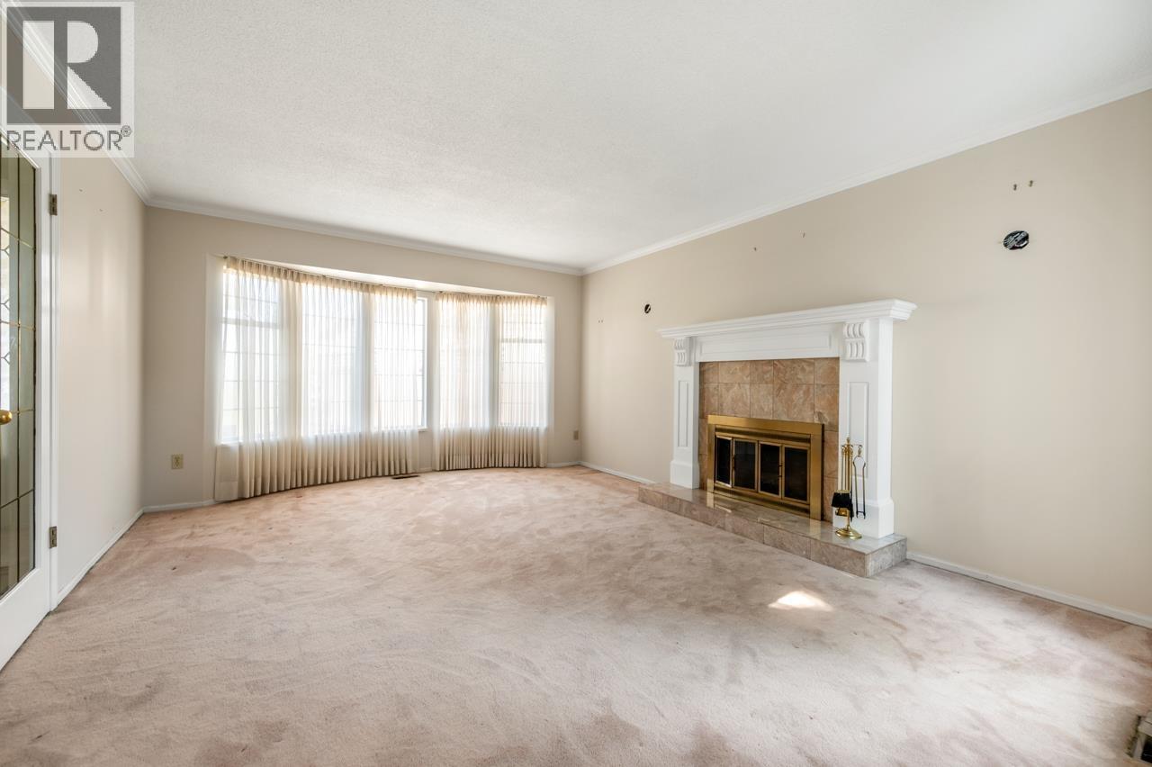 5811 Pearl Court, Richmond, British Columbia V7C 5E5 - Photo 6 - R3159013