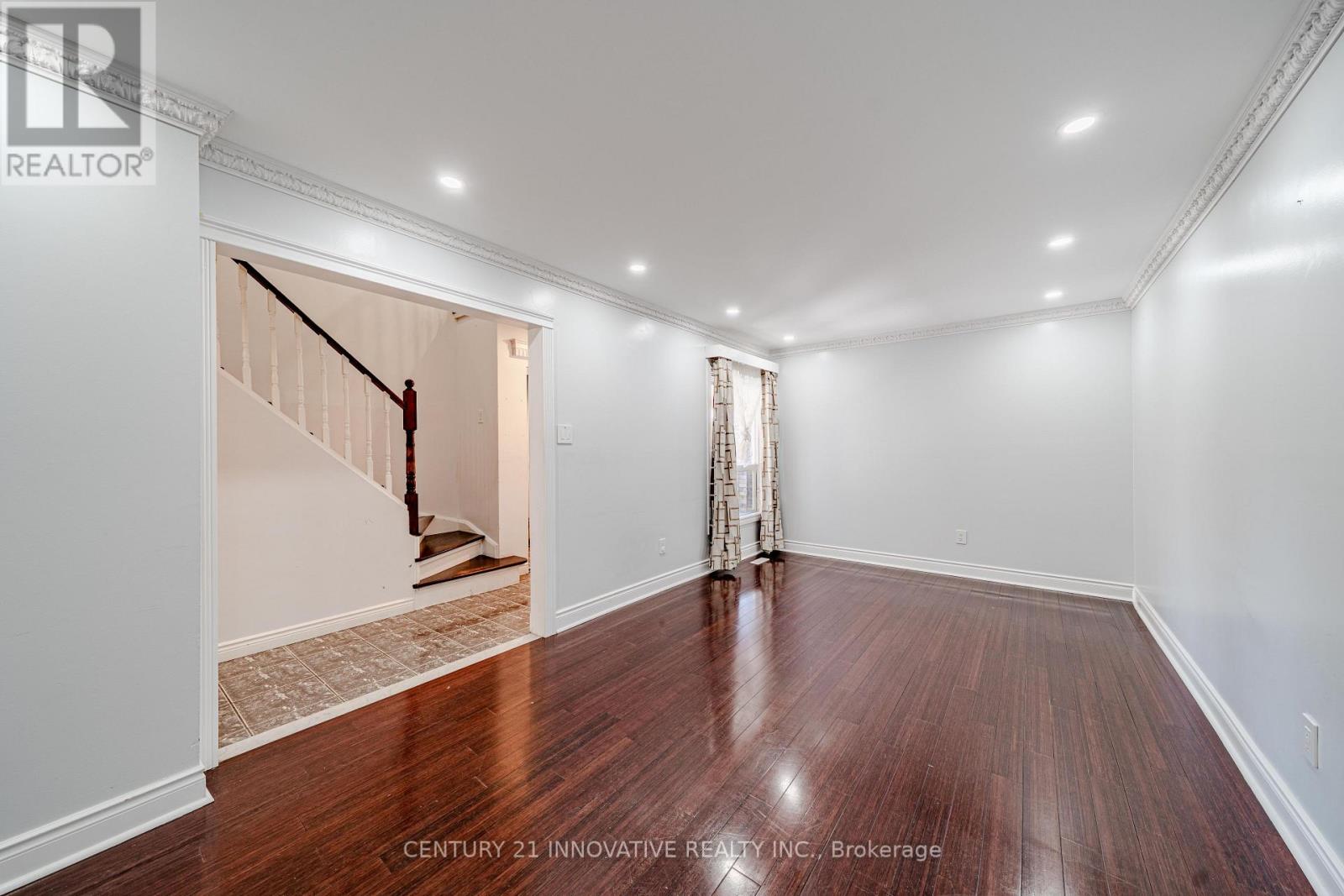 93 William Honey Crescent, Markham, Ontario  L3S 2M2 - Photo 5 - N13714836
