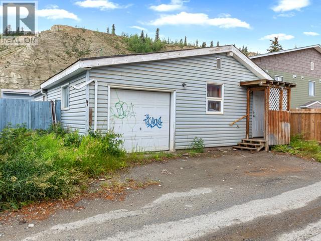7213 7th Avenue, Whitehorse, Yukon  Y1A 1R8 - Photo 6 - 17646