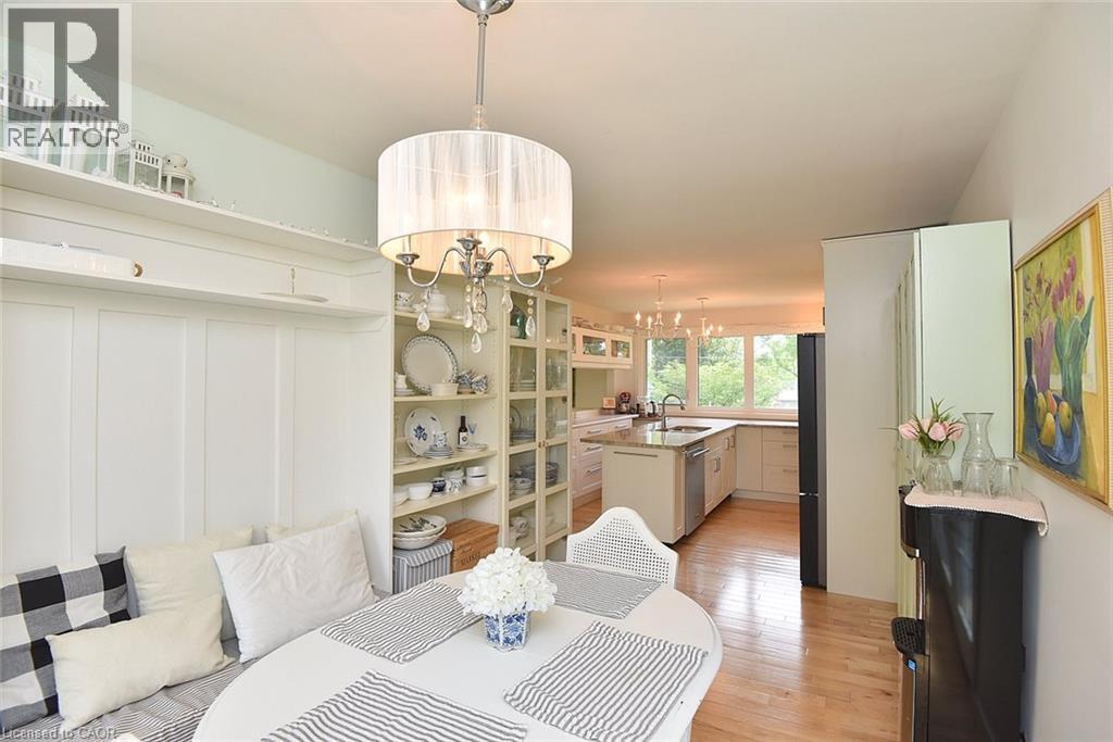 843 Governor's Road, Dundas, Ontario  L9H 5E3 - Photo 16 - 40858195