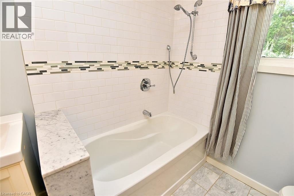 843 Governor's Road, Dundas, Ontario  L9H 5E3 - Photo 26 - 40858195