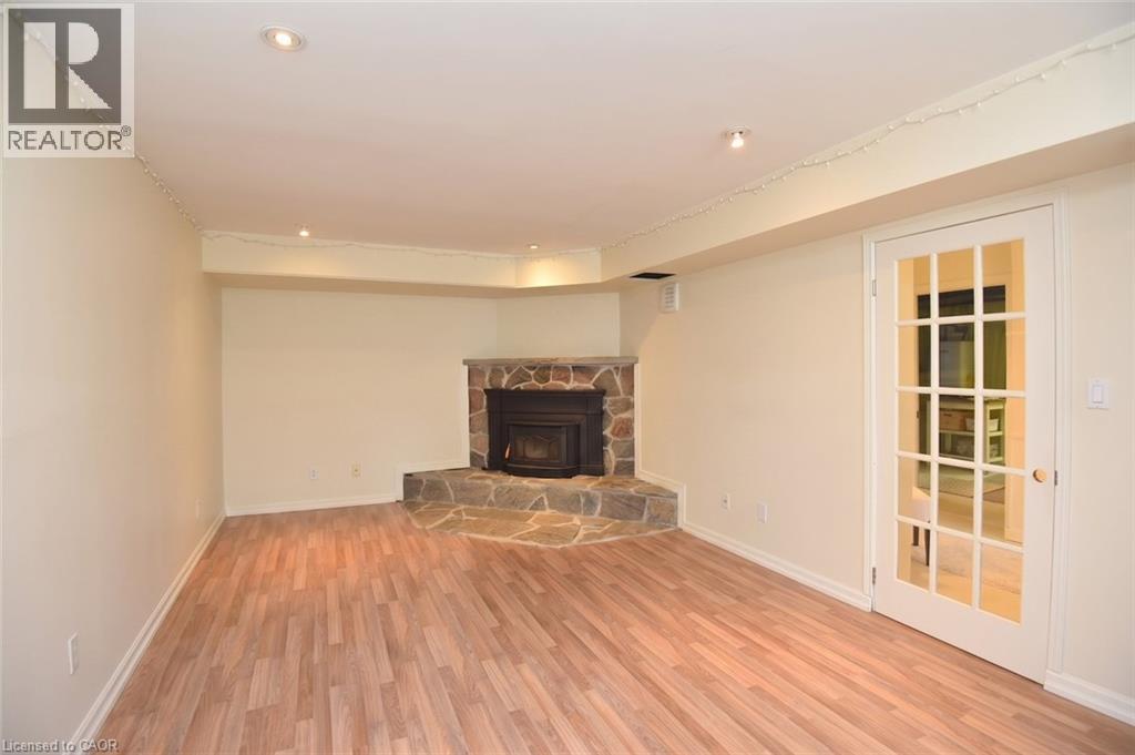 843 Governor's Road, Dundas, Ontario  L9H 5E3 - Photo 34 - 40858195