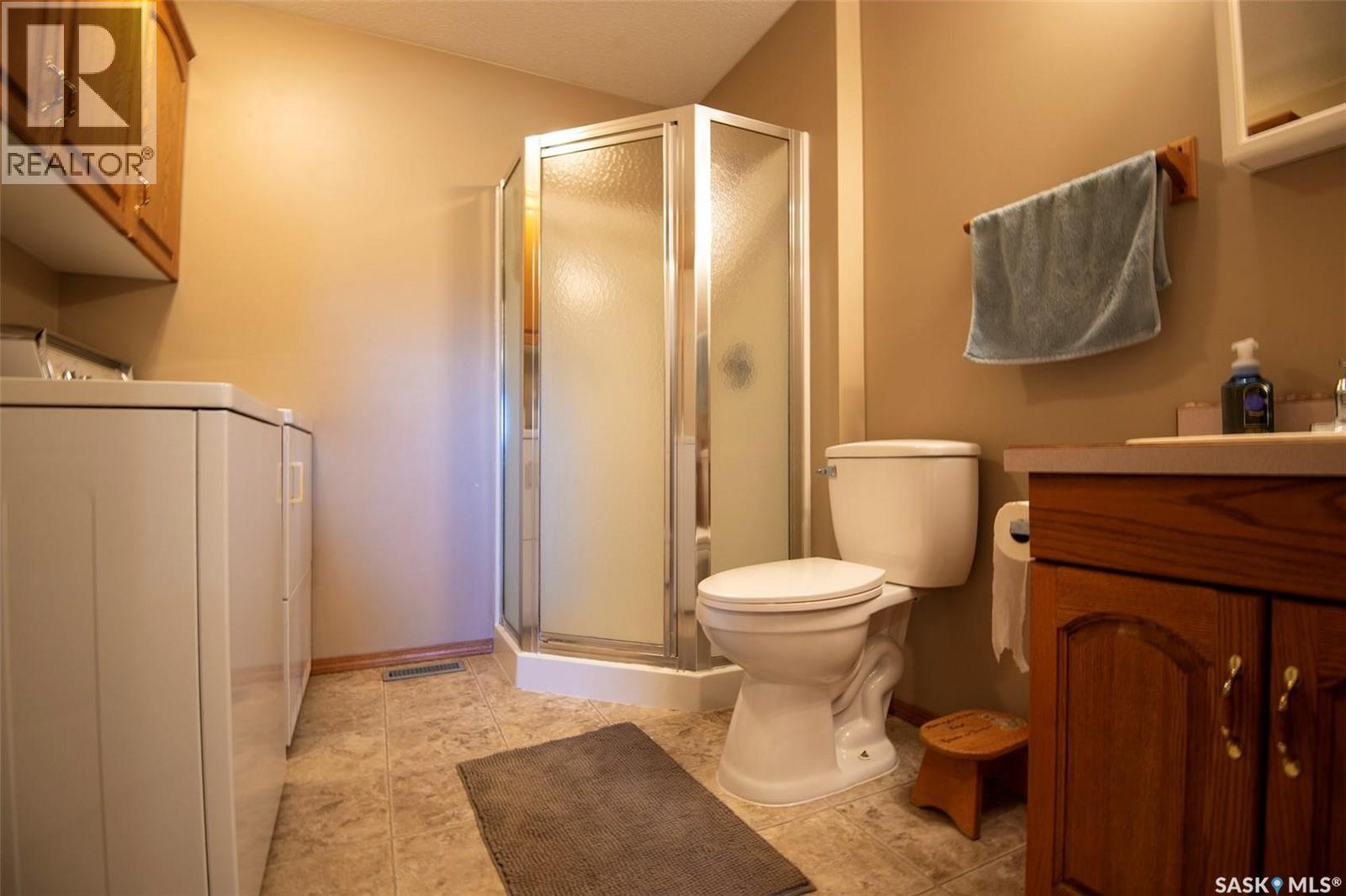 447 1st Street E, Annaheim, Saskatchewan  S0K 0G0 - Photo 14 - SK046651