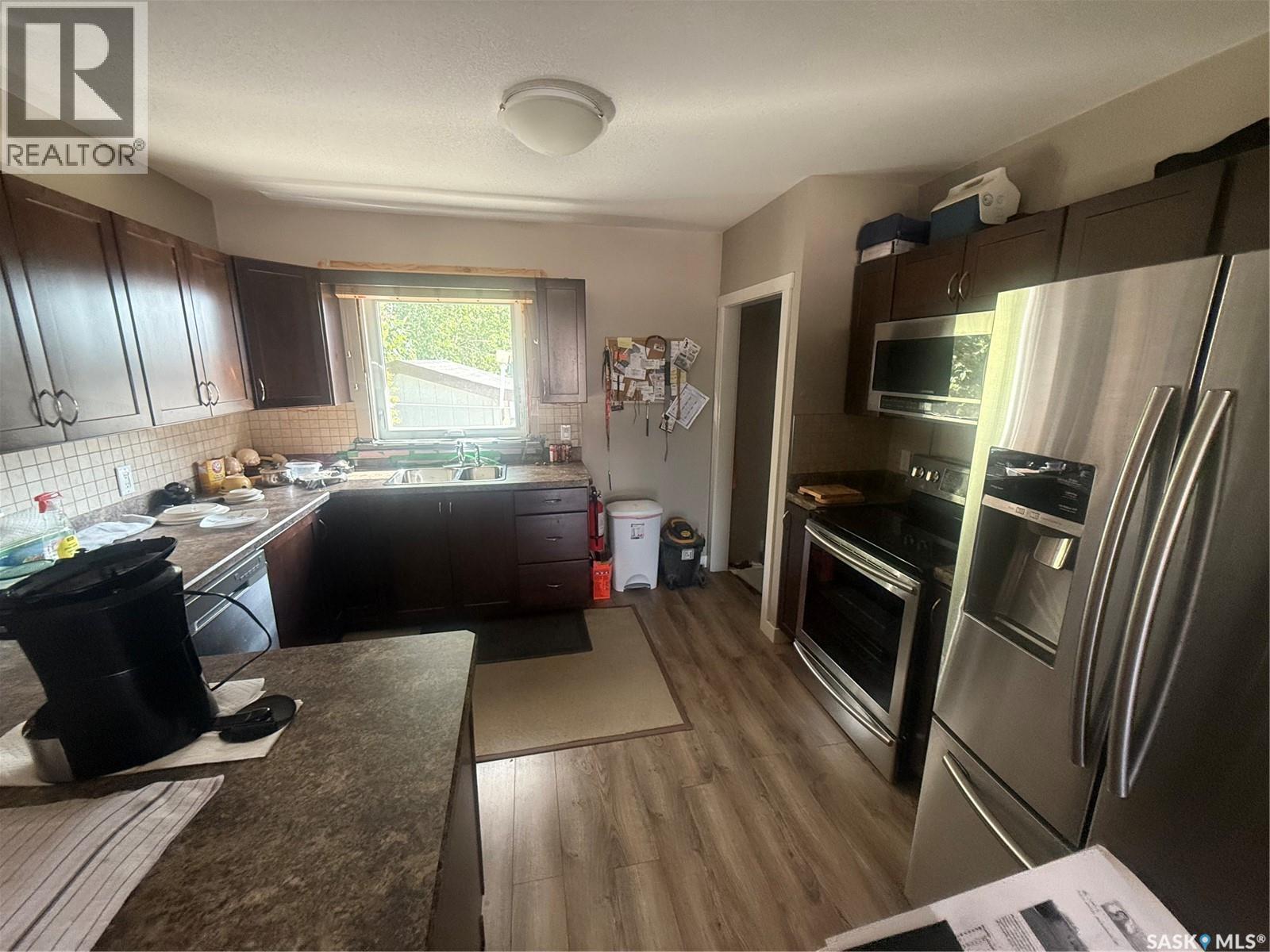 411 5th Avenue W, Assiniboia, Saskatchewan  S0H 0B0 - Photo 9 - SK046638