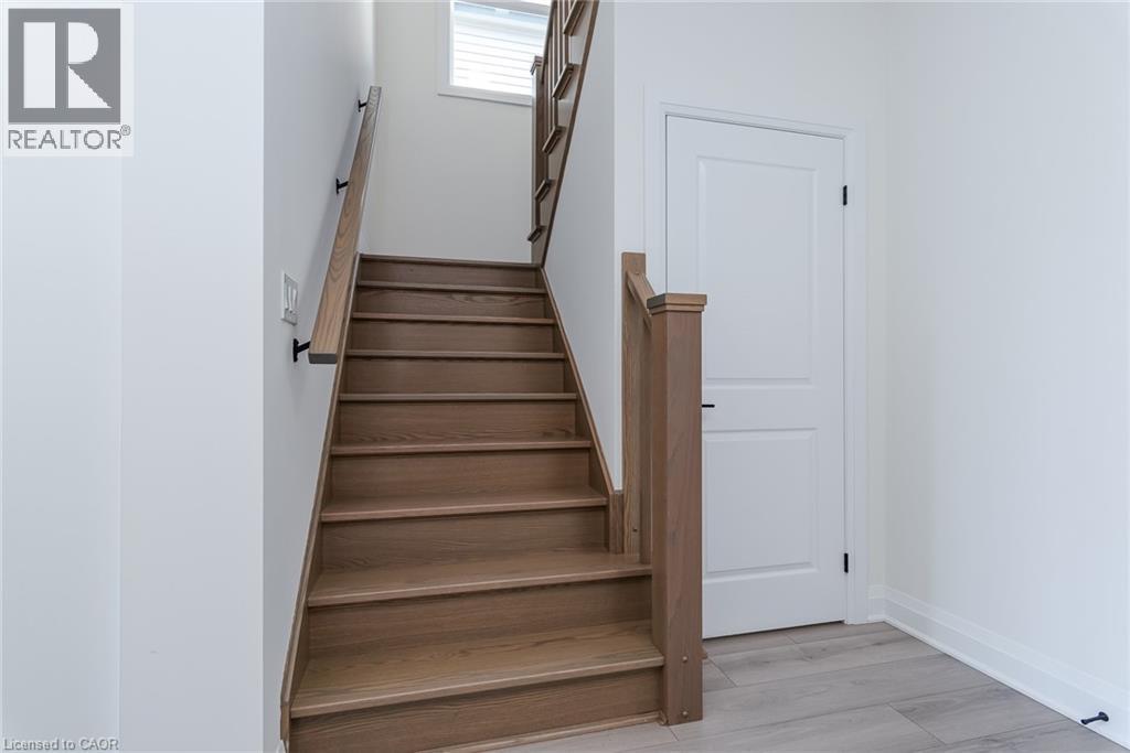508 Nathalie Crescent, Kitchener, Ontario  N2E 0H8 - Photo 32 - 40834204