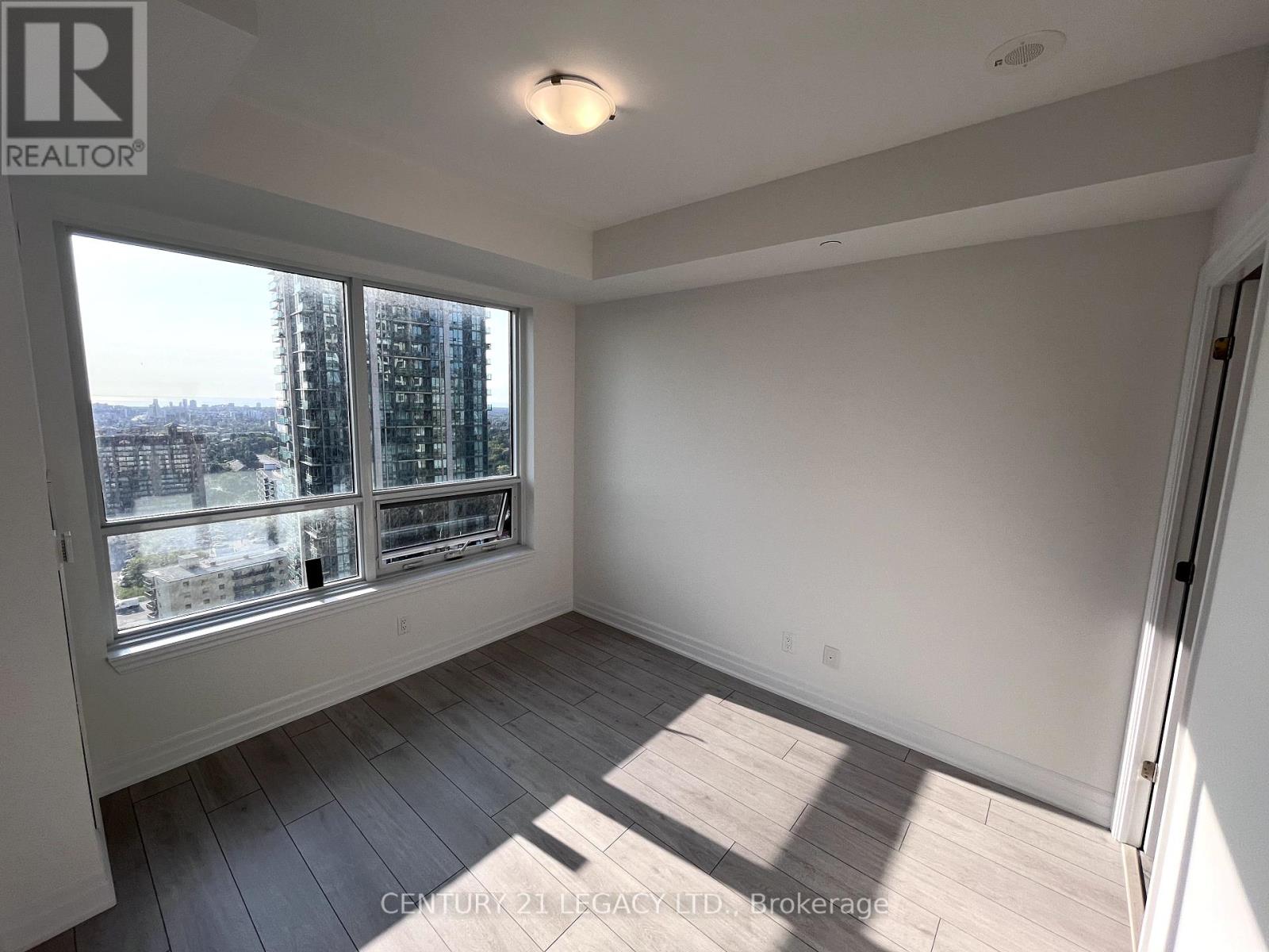 1905 - 30 Elm Drive, Mississauga, Ontario  L5B 0N6 - Photo 14 - W13714726