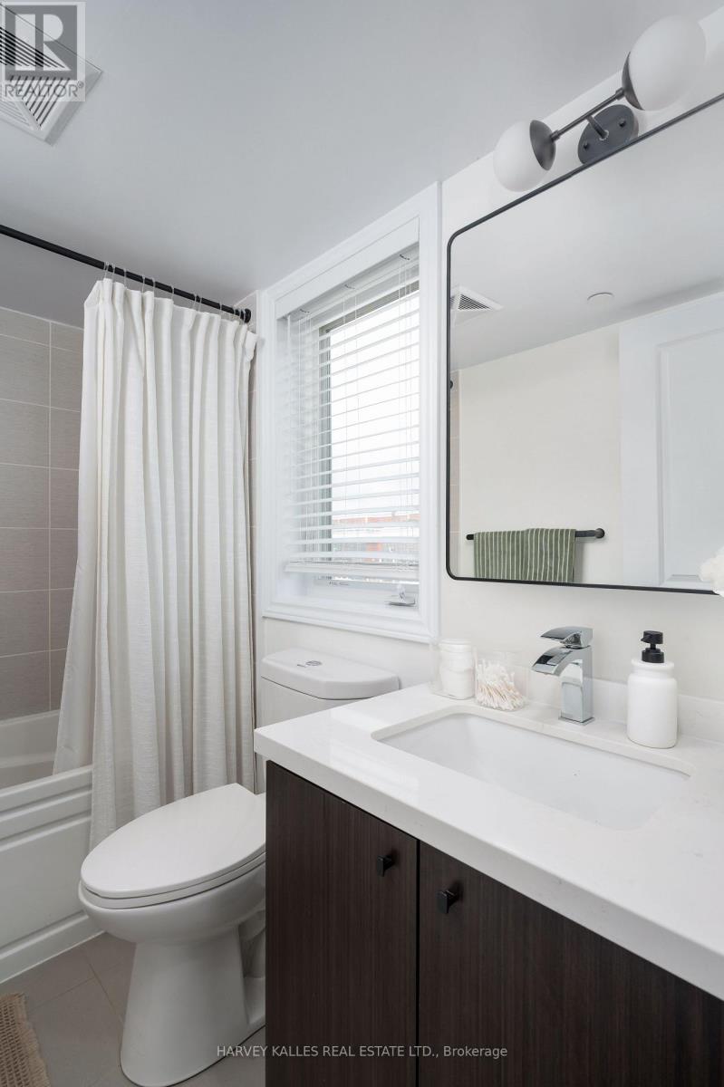 35 - 85 Eastwood Park Gardens, Toronto, Ontario  M8W 0B9 - Photo 33 - W13714834