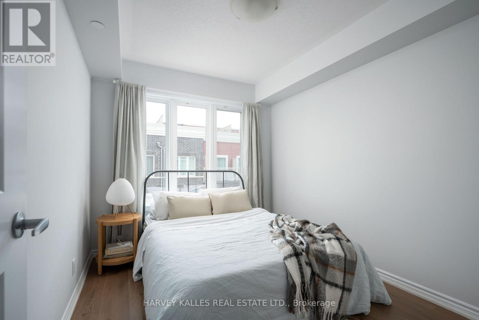 35 - 85 Eastwood Park Gardens, Toronto, Ontario  M8W 0B9 - Photo 36 - W13714834