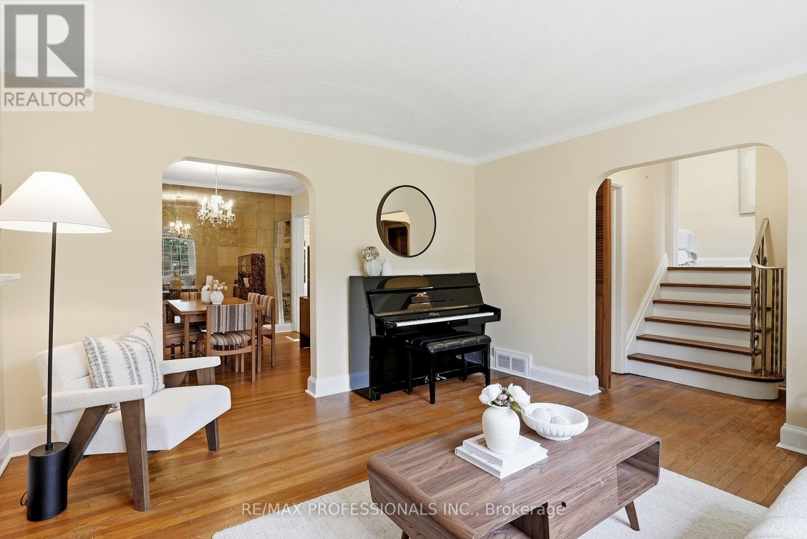 1 Bernice Avenue, Toronto, Ontario  M8Y 1Z5 - Photo 11 - W13714848