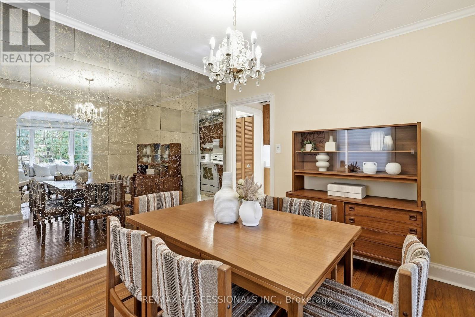 1 Bernice Avenue, Toronto, Ontario  M8Y 1Z5 - Photo 14 - W13714848