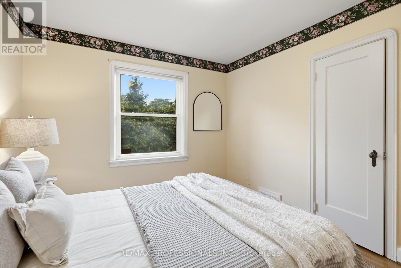 1 Bernice Avenue, Toronto, Ontario  M8Y 1Z5 - Photo 21 - W13714848