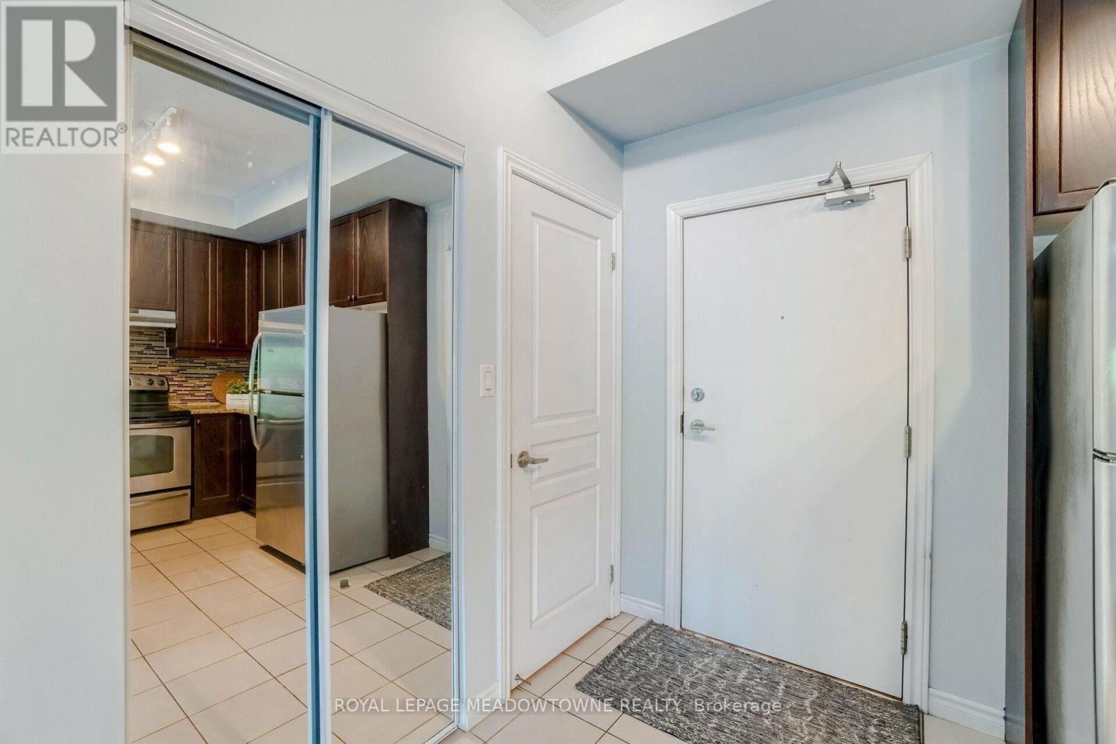 119 - 570 Lolita Gardens, Mississauga, Ontario  L5A 0A1 - Photo 7 - W13714850