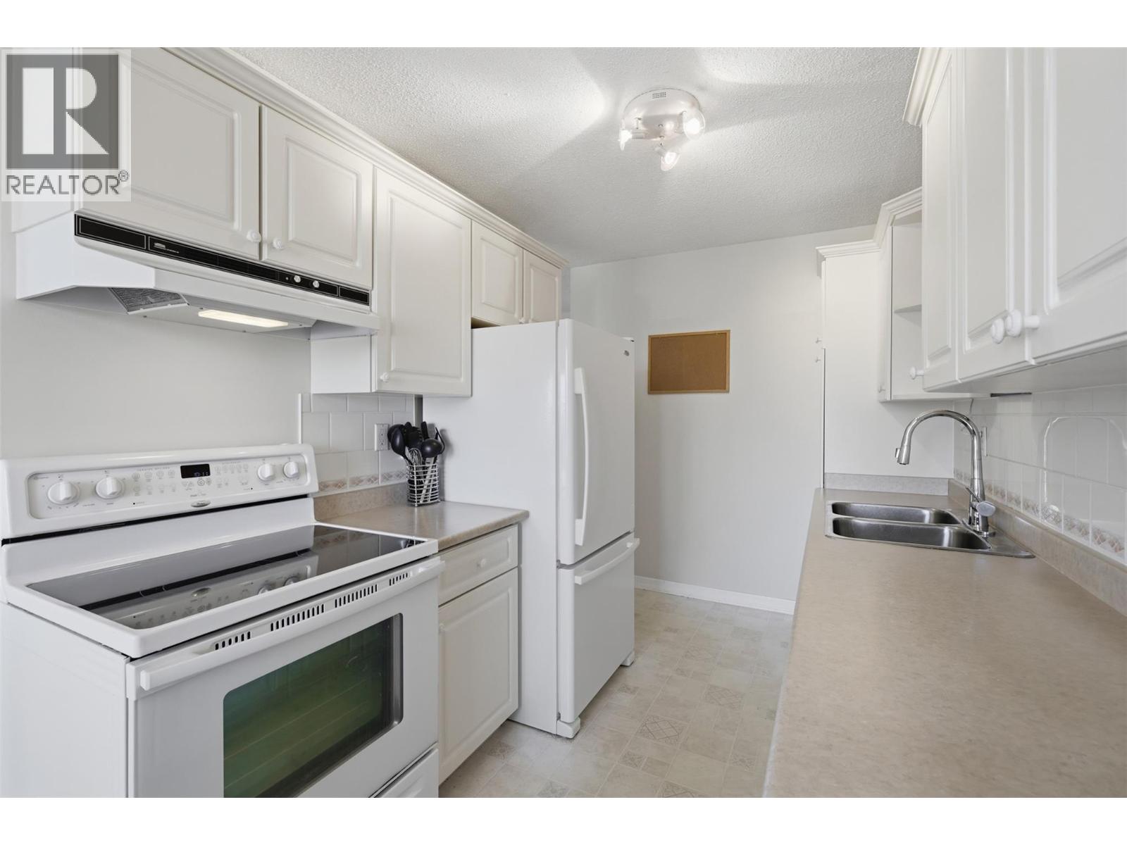 189 Mcgill Road, Kamloops, British Columbia  V2C 1M2 - Photo 3 - 10398481