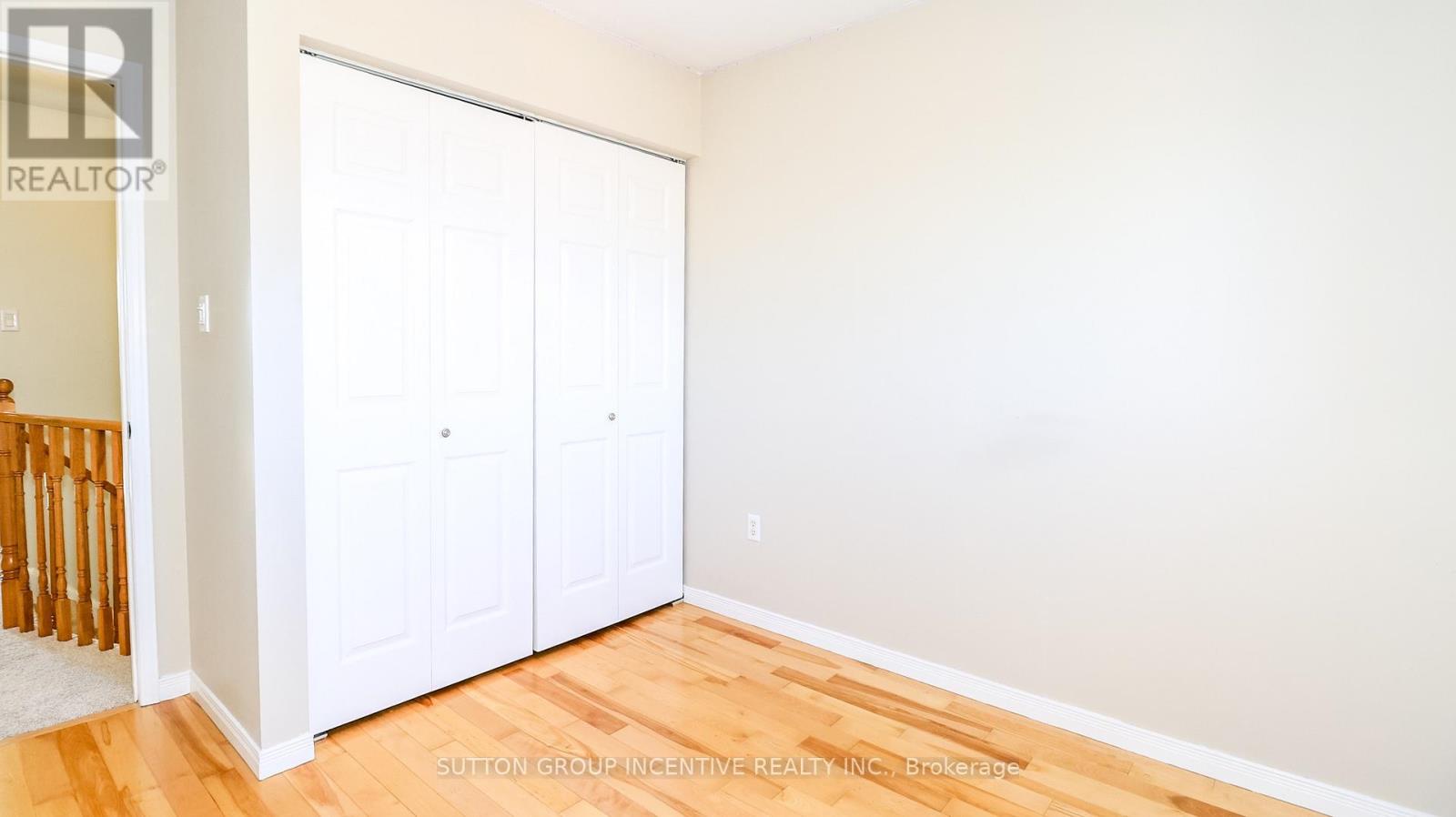 15 Bruce Crescent, Barrie, Ontario  L4N 8T8 - Photo 19 - S13701188