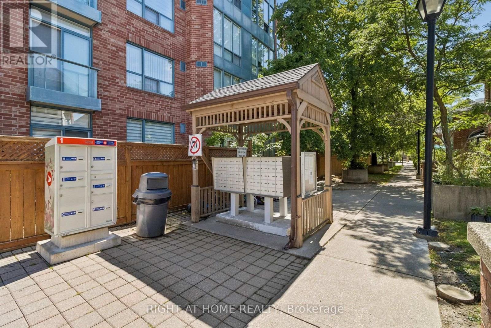 106 - 7398 Yonge Street, Vaughan, Ontario L4J 8J2 - Photo 37 - N13714548