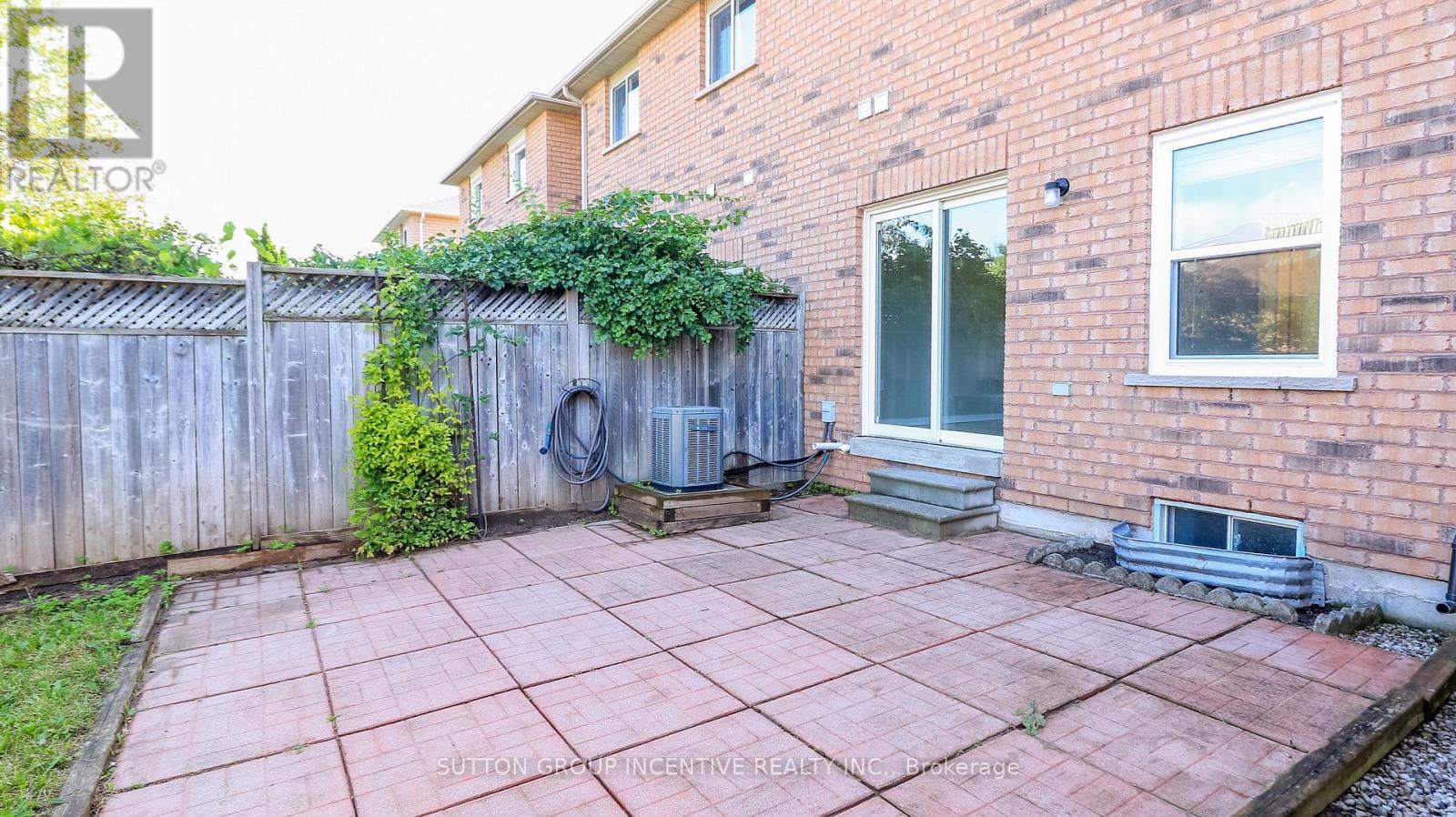 15 Bruce Crescent, Barrie, Ontario  L4N 8T8 - Photo 43 - S13701188
