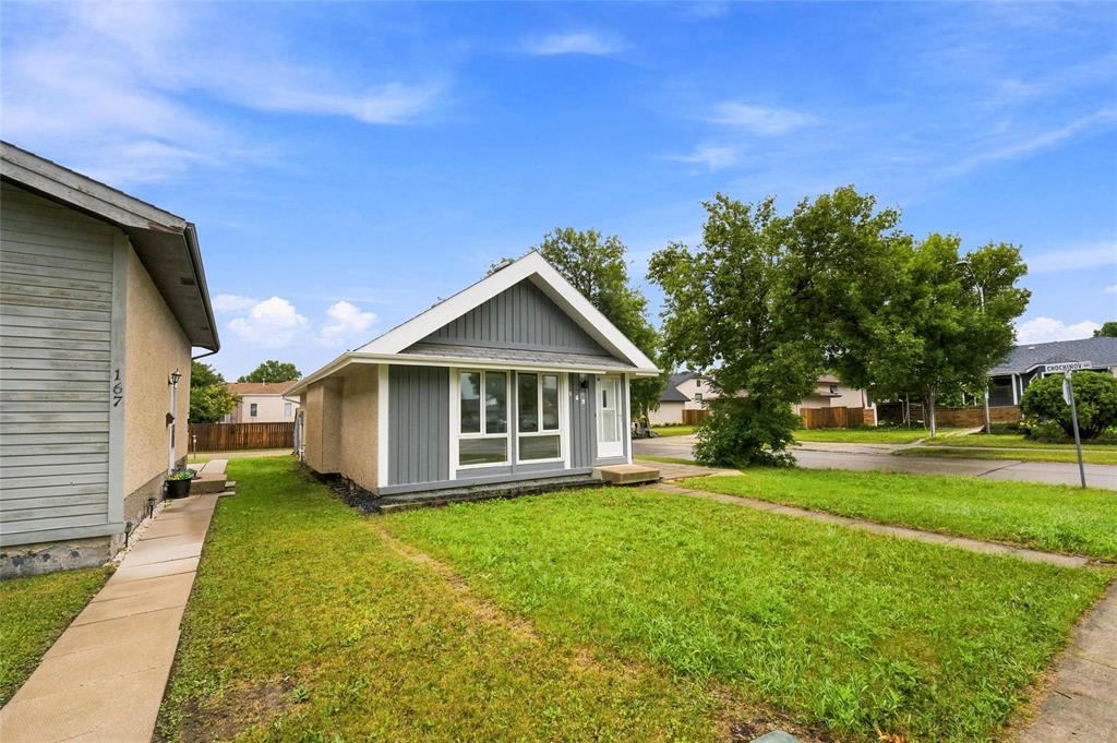 163 Ritchie Street, Winnipeg, Manitoba  R2P 2C2 - Photo 1 - 202621305