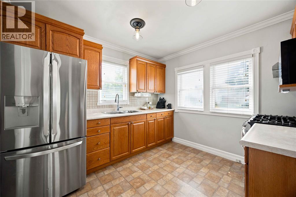 322 Cotterbury Street, Sarnia, Ontario  N7T 6M6 - Photo 9 - 26020559