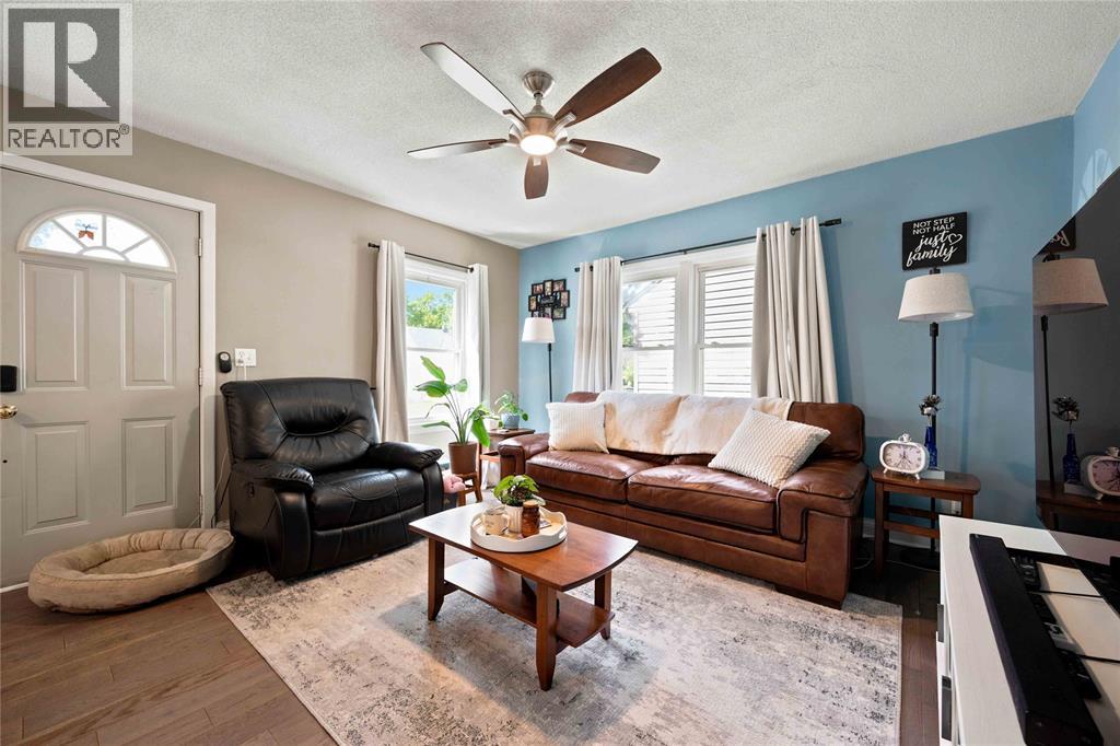 322 Cotterbury Street, Sarnia, Ontario  N7T 6M6 - Photo 4 - 26020559