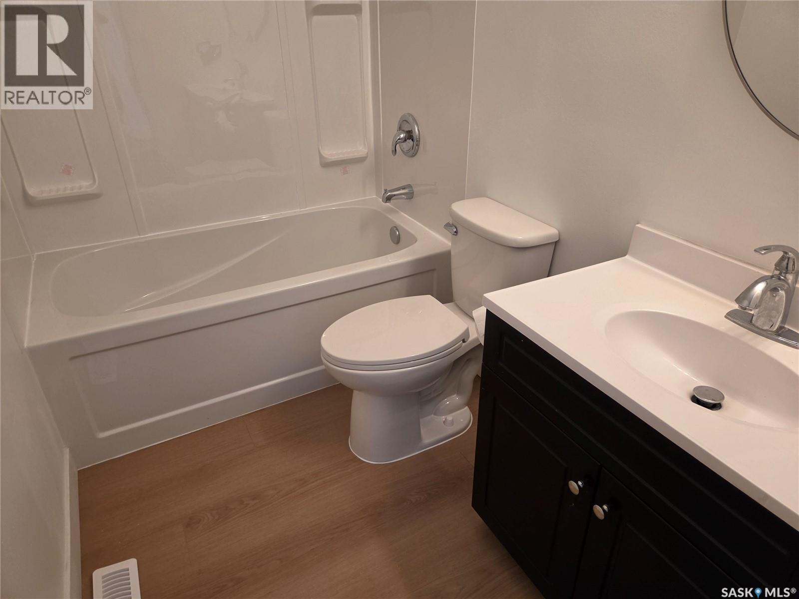 365 3rd Ave Crescent, Battleford, Saskatchewan  S0M 0E0 - Photo 16 - SK046719