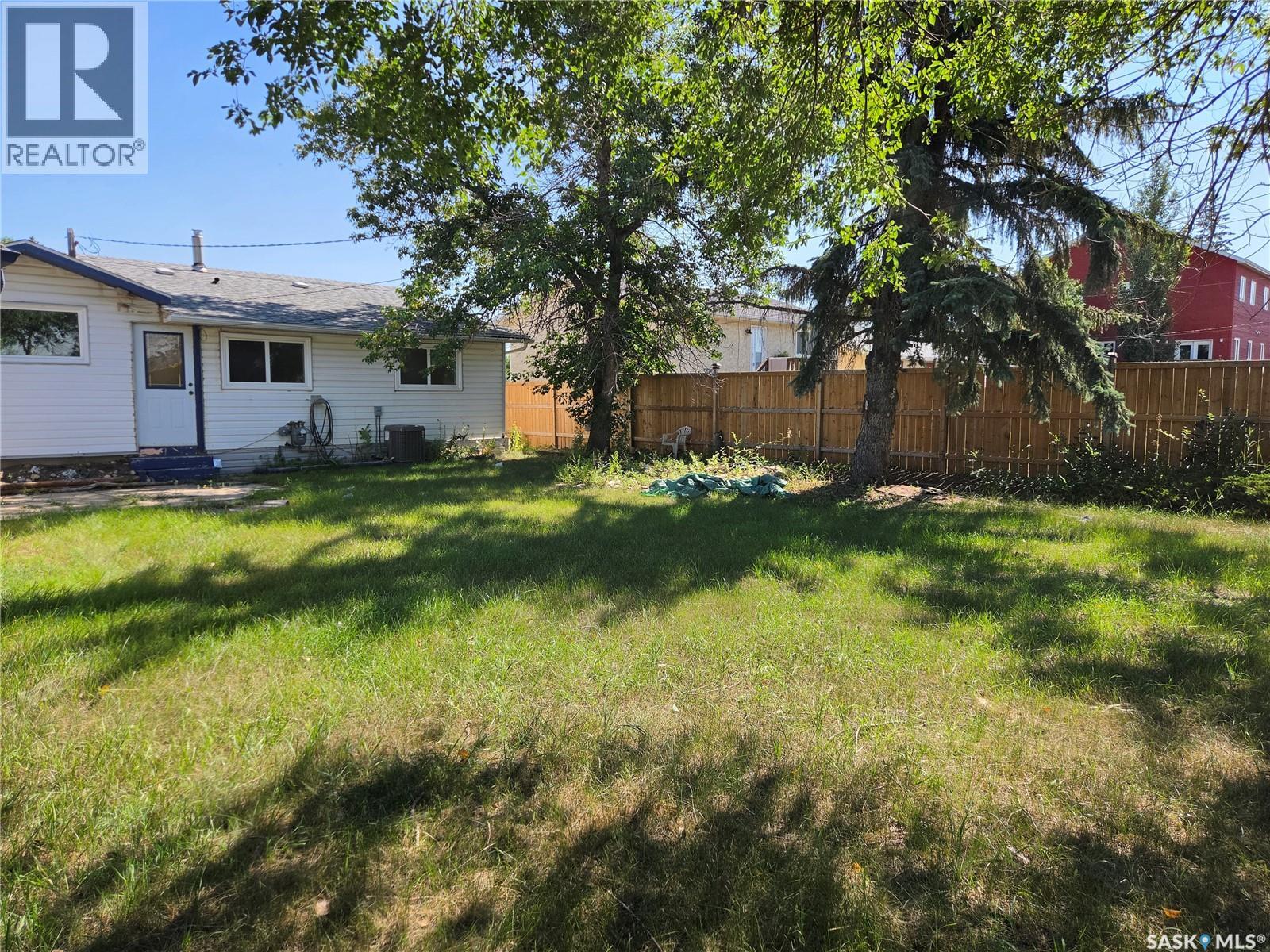 365 3rd Ave Crescent, Battleford, Saskatchewan  S0M 0E0 - Photo 8 - SK046719