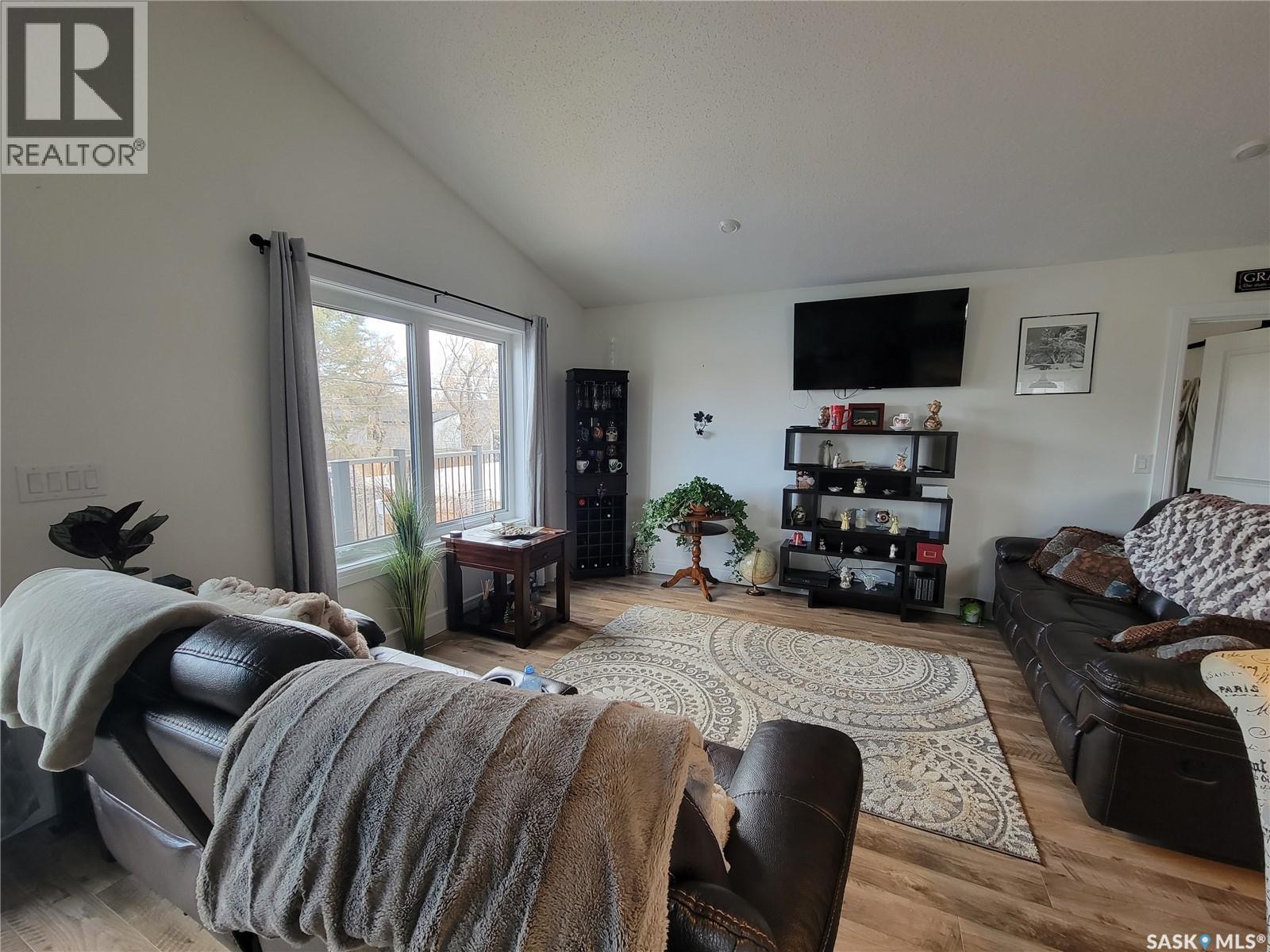 214 1st Avenue W, Maidstone, Saskatchewan  S0M 1M0 - Photo 15 - SK046686