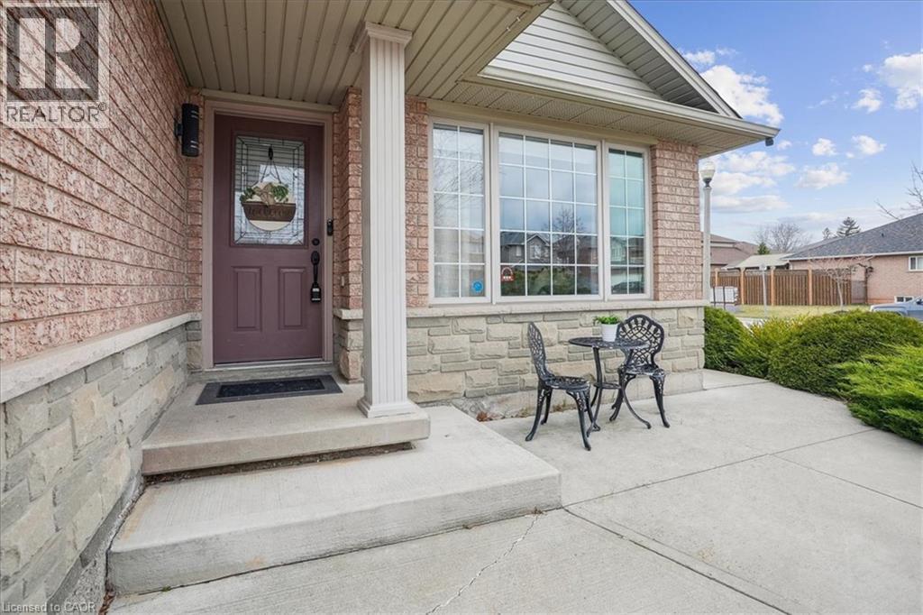 32 Sonoma Lane, Stoney Creek, Ontario  L8E 6B5 - Photo 12 - 40858206
