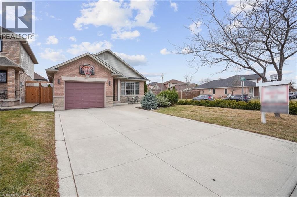 32 Sonoma Lane, Stoney Creek, Ontario  L8E 6B5 - Photo 10 - 40858206