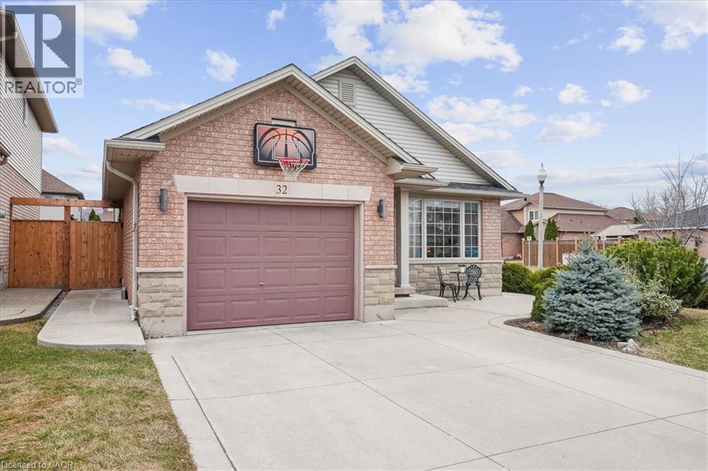 32 Sonoma Lane, Stoney Creek, Ontario  L8E 6B5 - Photo 9 - 40858206