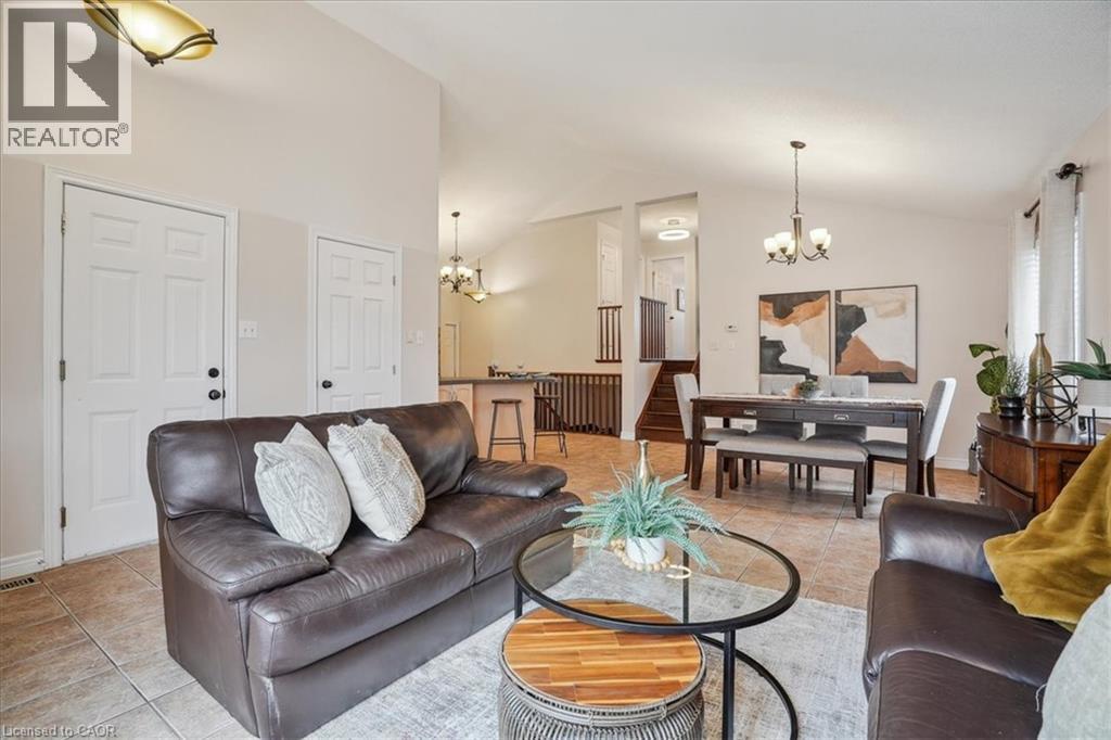 32 Sonoma Lane, Stoney Creek, Ontario  L8E 6B5 - Photo 17 - 40858206