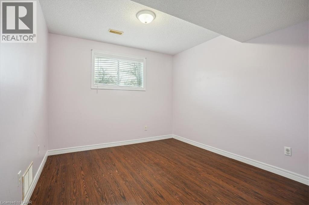 32 Sonoma Lane, Stoney Creek, Ontario  L8E 6B5 - Photo 33 - 40858206