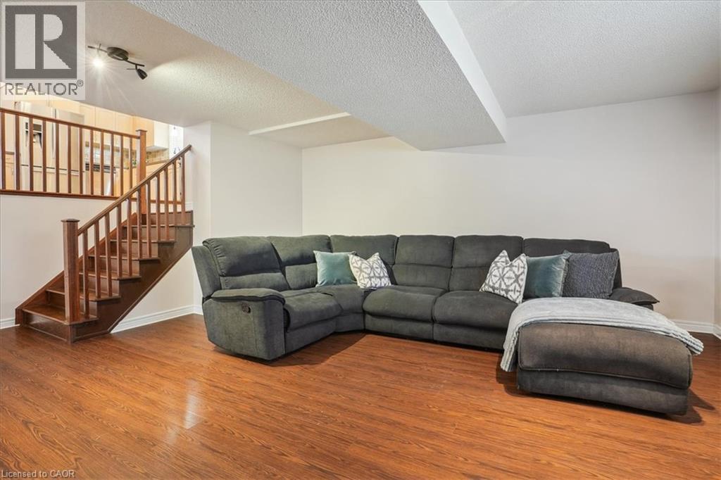32 Sonoma Lane, Stoney Creek, Ontario  L8E 6B5 - Photo 31 - 40858206