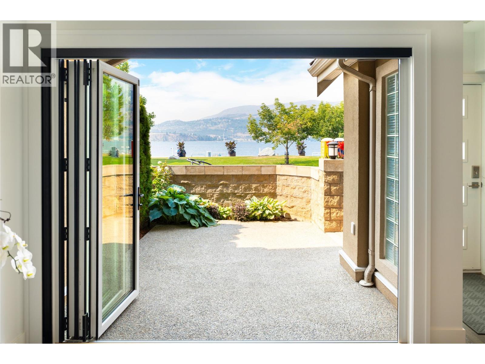 1156 Sunset Drive Unit# 123, Kelowna, British Columbia  V1Y 9R7 - Photo 5 - 10398368