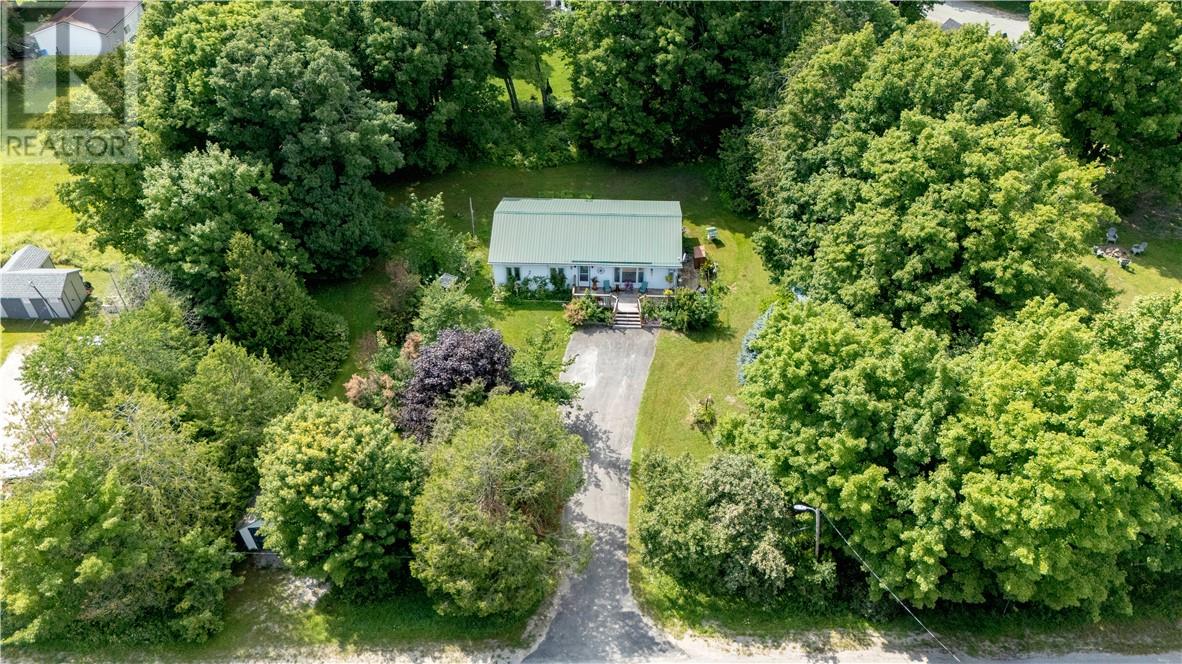 1187 10th Side Road, Tehkummah, Ontario  P0P 2C0 - Photo 4 - 2129962