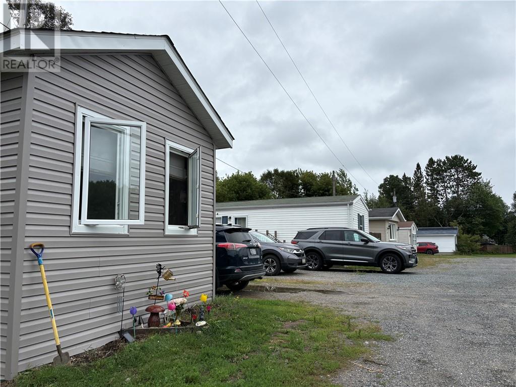 2125 Regional Road 55 Highway, Naughton, Ontario  P0M 2M0 - Photo 3 - 2129976