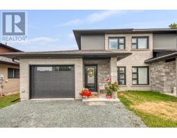 112 Hollybrook Crescent, Azilda, Ontario
