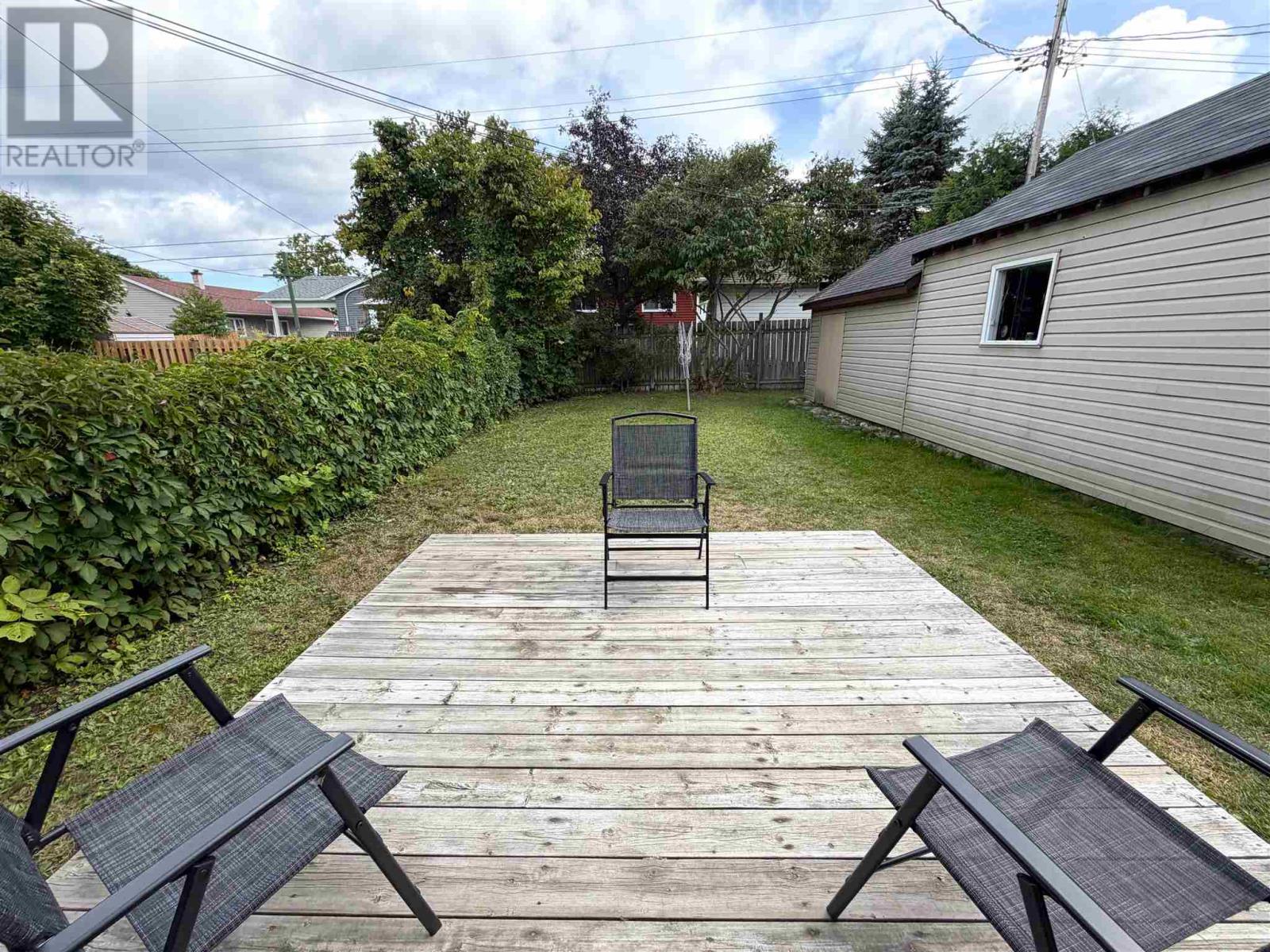 96a Axmith Ave, Elliot Lake, Ontario  P5A 1B8 - Photo 3 - SM262323