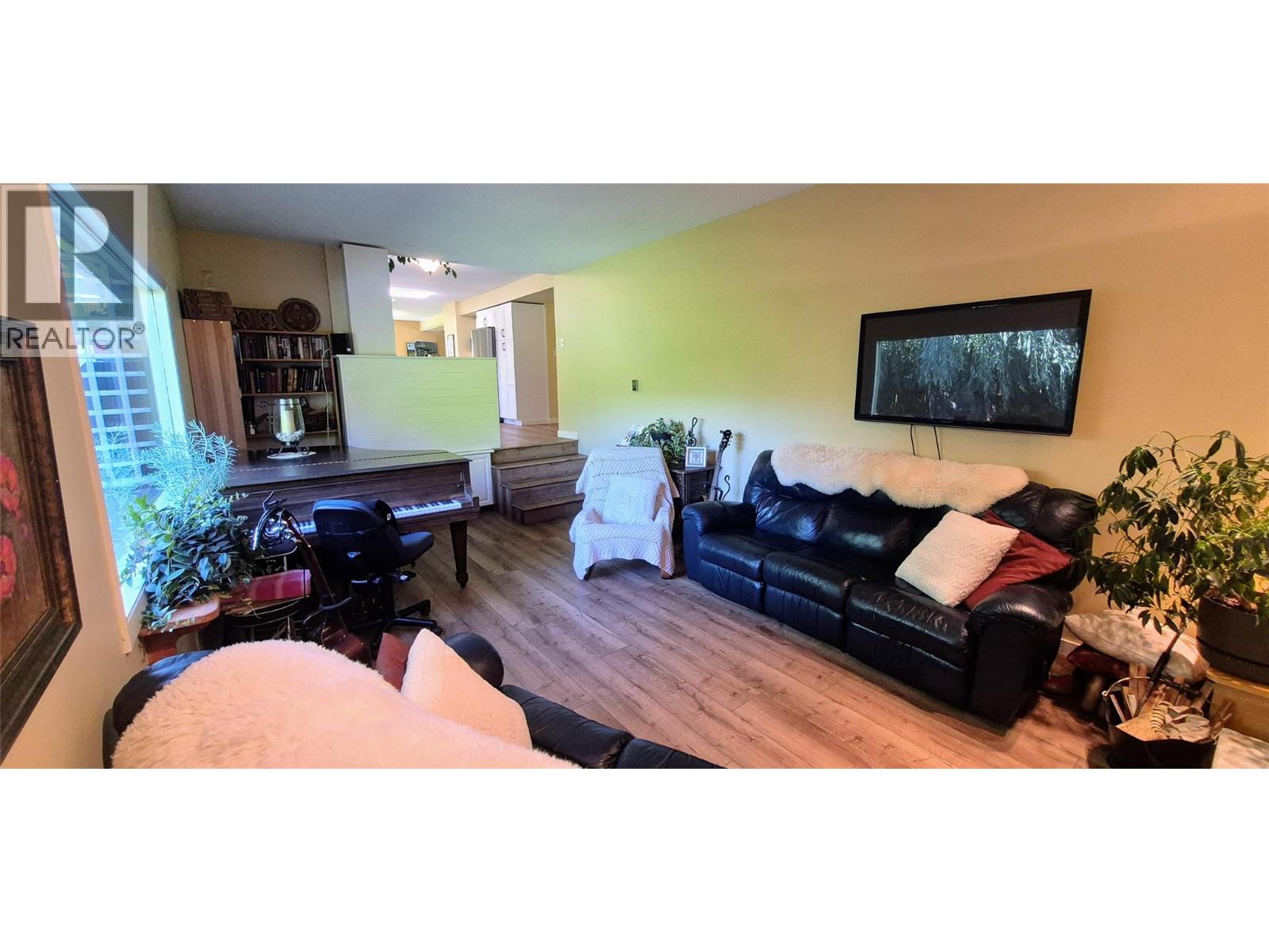 804 27th Avenue S, Cranbrook, British Columbia V1C 4N6 - Photo 17 - 10398848