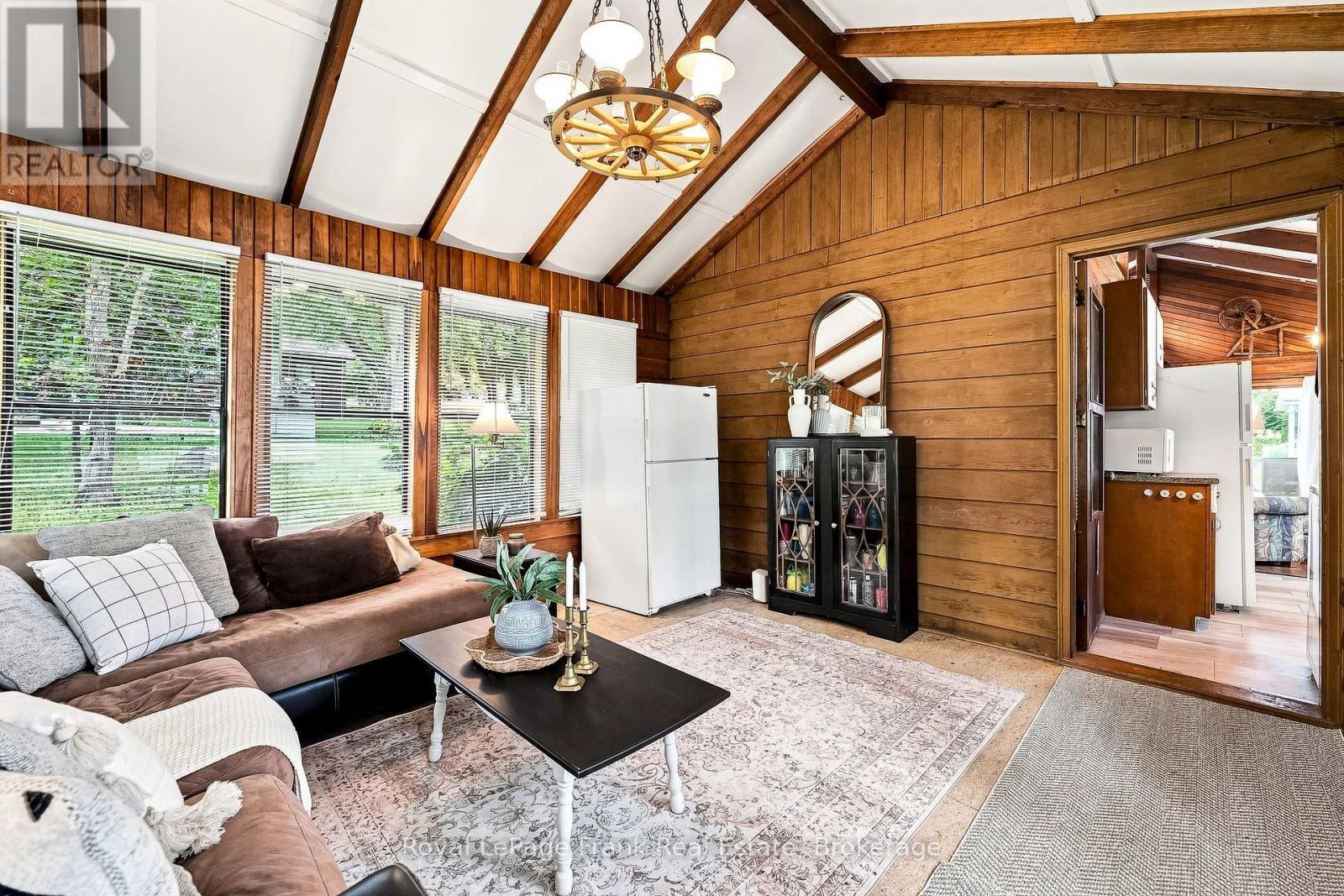 131 Ball Point Road, Kawartha Lakes, Ontario  K0M 2C0 - Photo 10 - X13714886