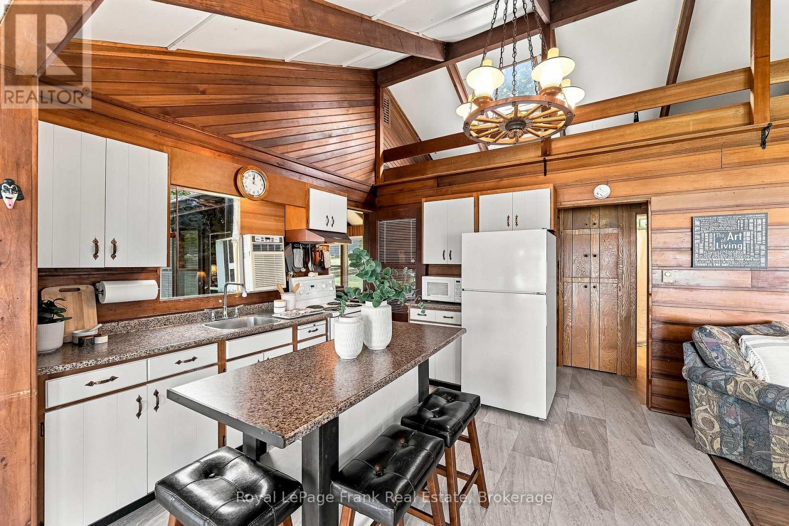 131 Ball Point Road, Kawartha Lakes, Ontario  K0M 2C0 - Photo 15 - X13714886