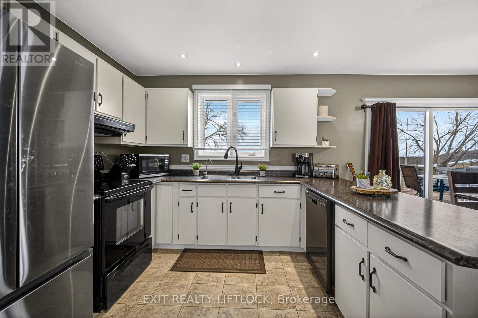 2289 Base Line Road, Otonabee-South Monaghan, Ontario  K9J 6X9 - Photo 6 - X13714942