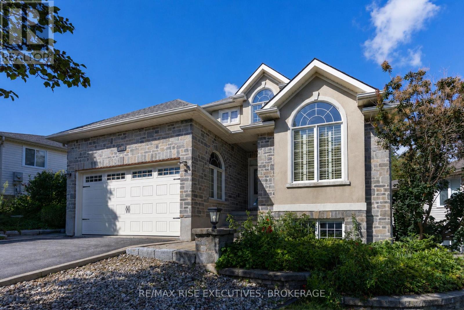 700 Melrose Street, Kingston, Ontario