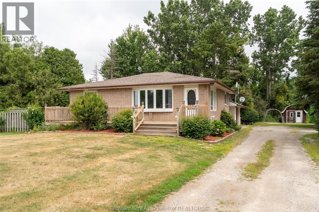 12129 Base Line, Thamesville, Ontario  N0P 2K0 - Photo 3 - 26017885