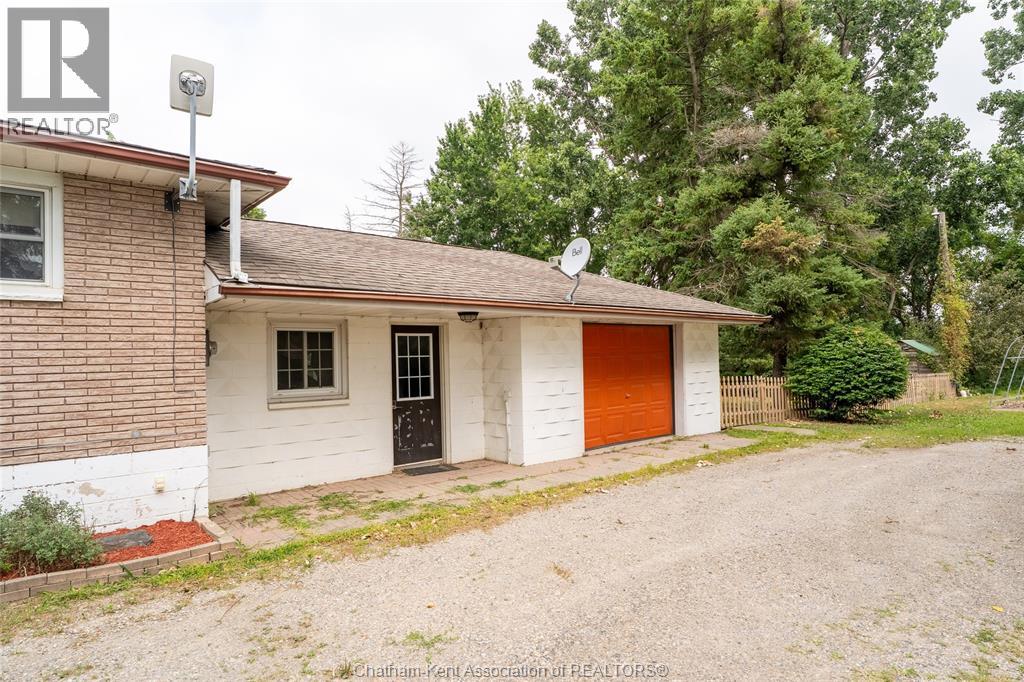 12129 Base Line, Thamesville, Ontario  N0P 2K0 - Photo 6 - 26017885