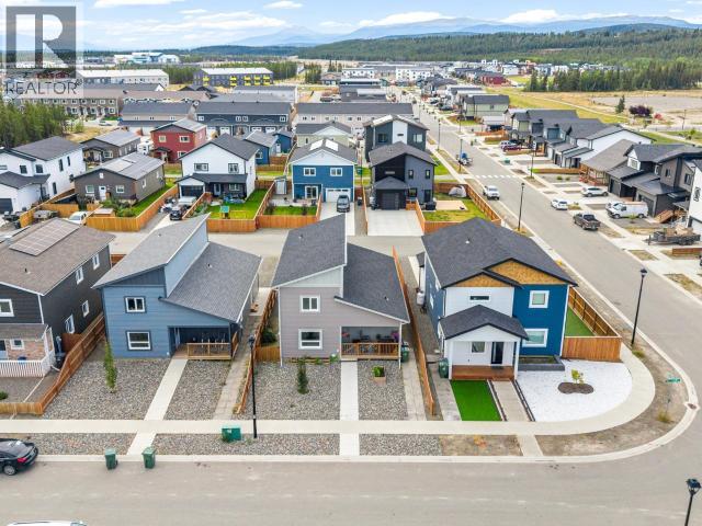 210 Neecheah Street, Whitehorse, Yukon Y1A 0T6 - Photo 4 - 17647