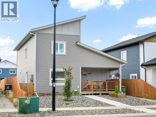 210 Neecheah Street, Whitehorse, Yukon Y1A 0T6 - Photo 2 - 17647