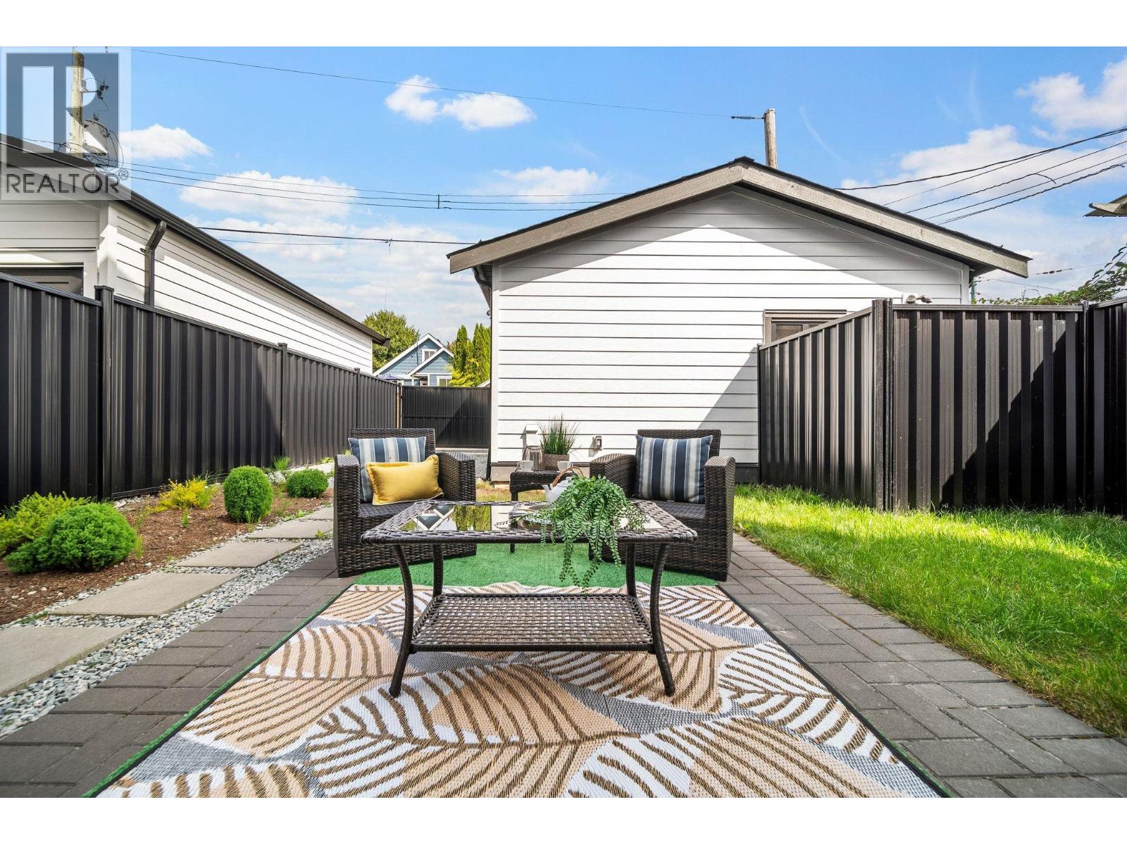 2369 Adanac Street, Vancouver, British Columbia  V5L 2E9 - Photo 31 - R3158823