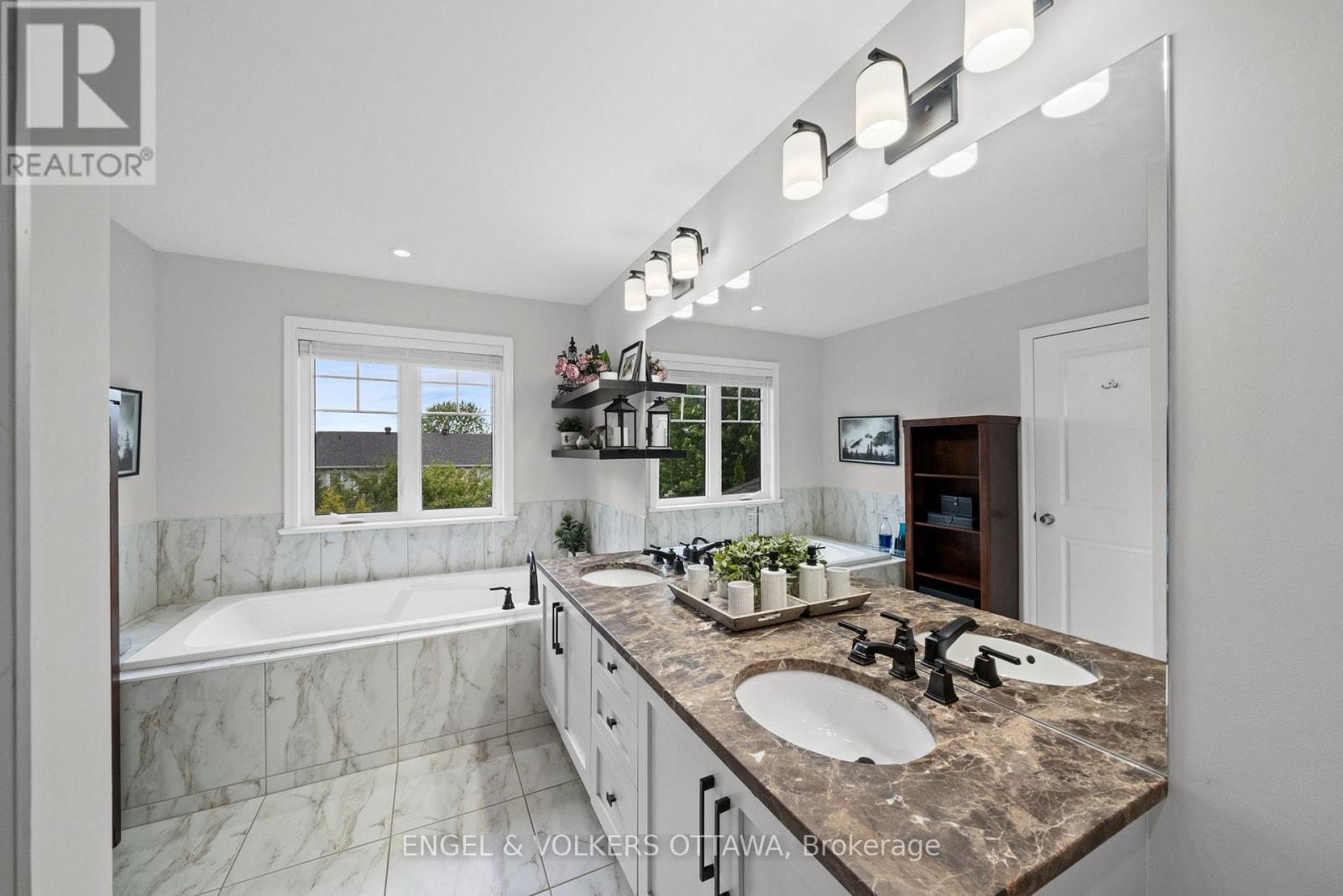 564 Erinwoods Circle, Ottawa, Ontario  K2J 5M8 - Photo 23 - X13715024